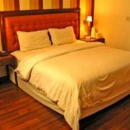 Hotel Metro Continental Delhi  Eksteriør billede